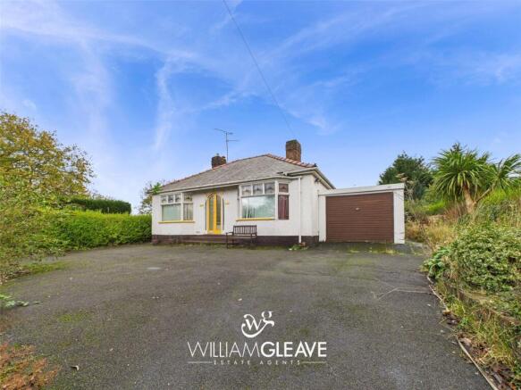 2 bed property, in Kelsterton Road, £180,000