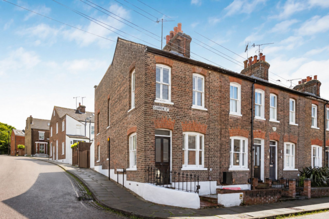 2 bed property, in Cannon Street, £650,000