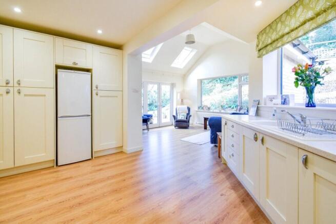 3 bed property, in Holborne Close, £500,000