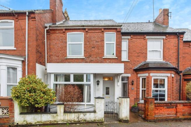 3 bed property, in Kingsway, £145,000