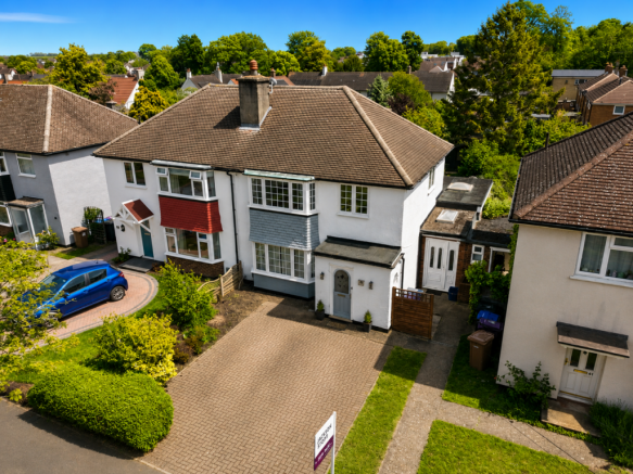 3 bed property, in The Leas, £475,000