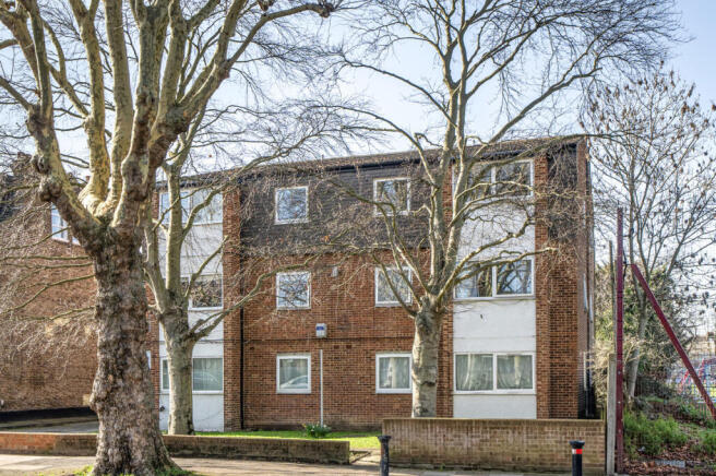 Studio, in Canadian Avenue, £190,000