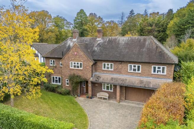 4 bed property, in Morella Close, £1,850,000