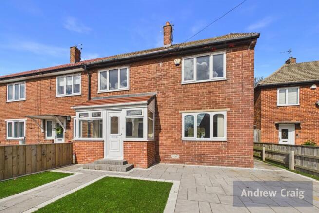 3 bed property, in Finchale Road, £150,000