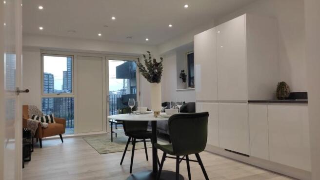 1 bed property, in Peto Street North, £345,000