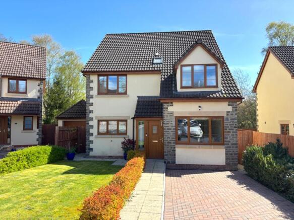 4 bed property, in The Sidings, £495,000