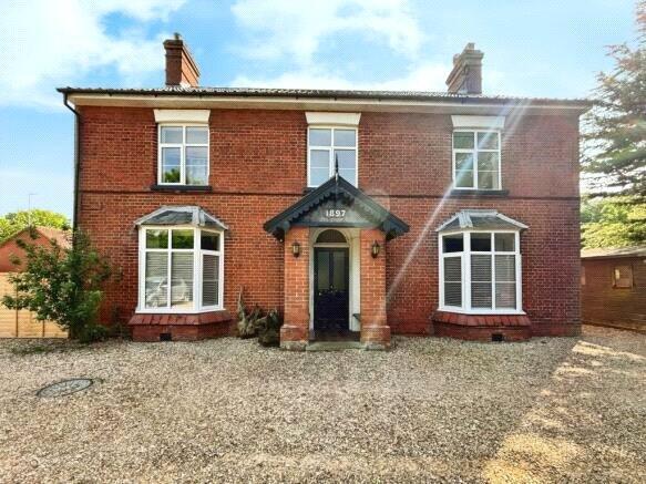 Studio, in Reepham Road, £85,000