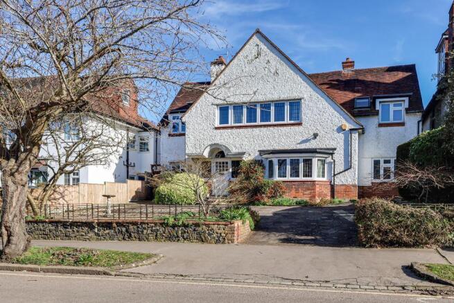 5 bed property, in Melville Avenue, £1,200,000