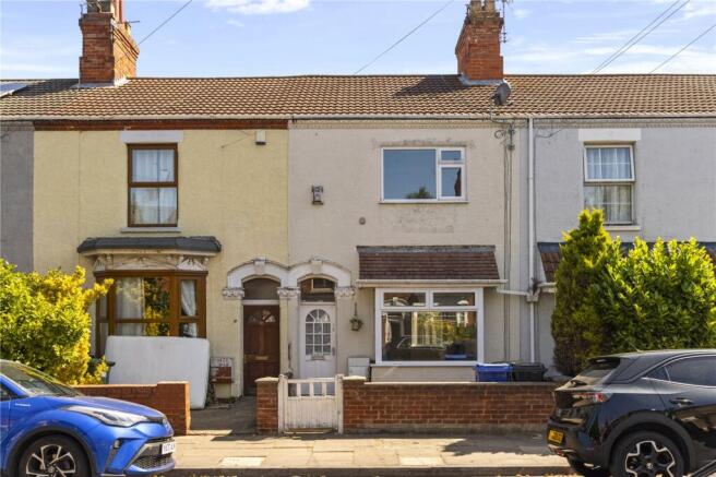 3 bed property, in Legsby Avenue, £97,950