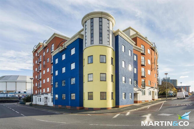 2 bed property, in Brindley Point, £139,000