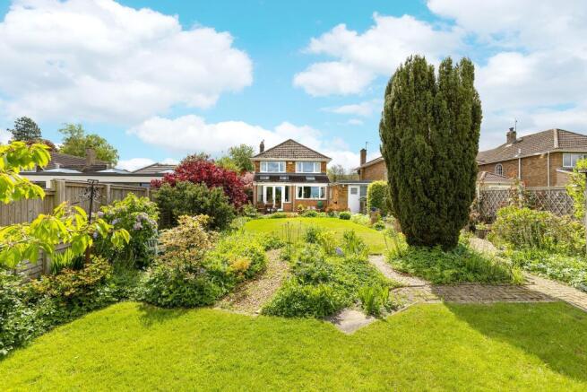 4 bed property, in Back Lane, £575,000