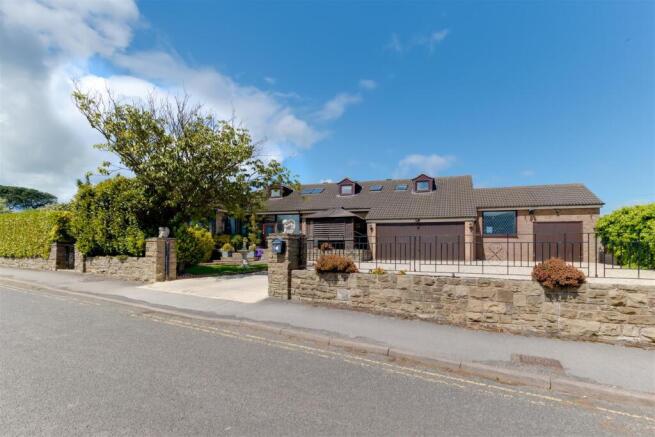 9 bed property, in Filey Road, £700,000