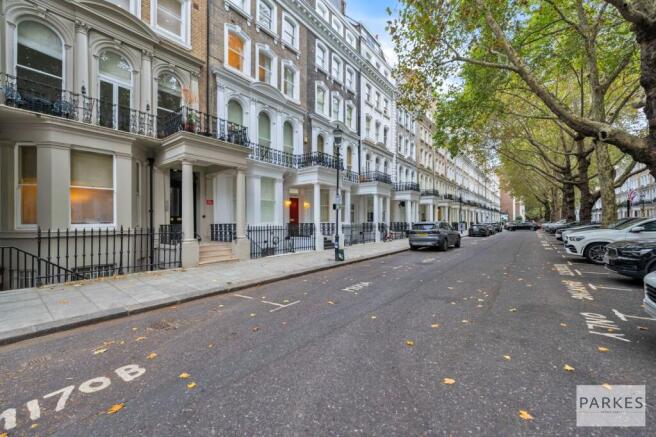 15 bed property, in Beaufort Gardens, £10,000,000