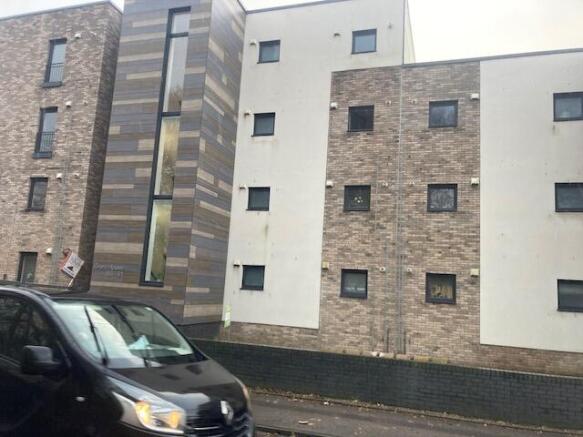 2 bed property, in Goodhope Park, £93,000