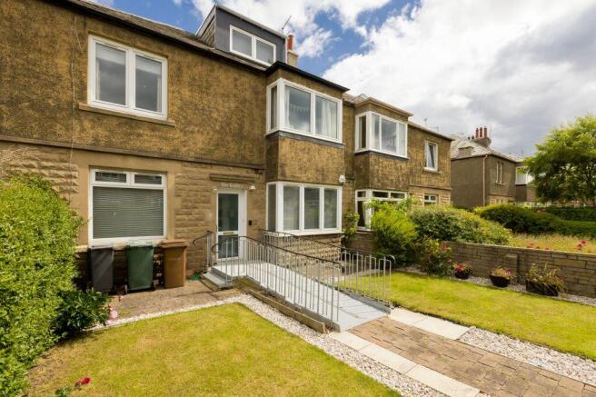 2 bed property, in 1 Stevenson Grove, £195,000