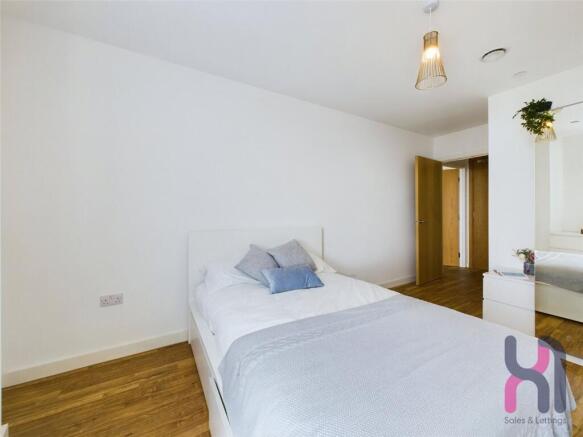 3 bed property, in The Tower, £200,000