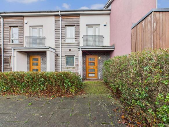 3 bed property, in Ash Street, £165,000