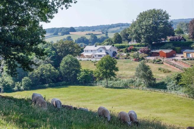 5 bed property, in Harpford, £1,500,000
