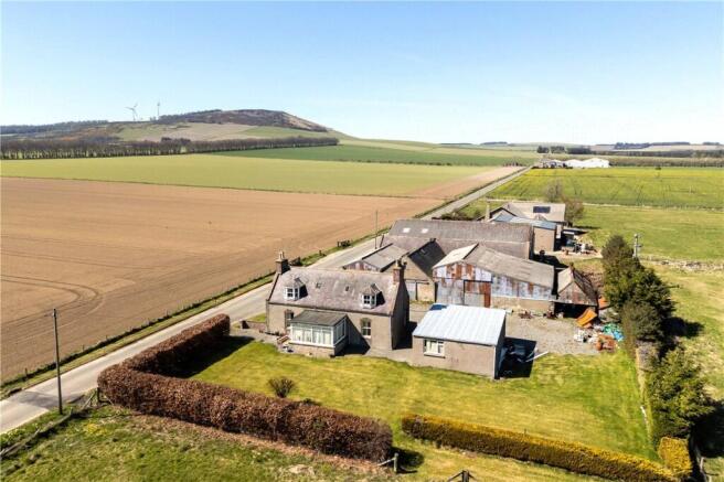 3 bed property, in Lot 1 - East Sauchenloan, £240,000