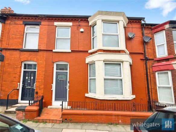 4 bed property, in Douglas Road, £140,000