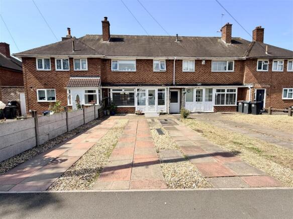 3 bed property, in Shard End Crescent, £260,000