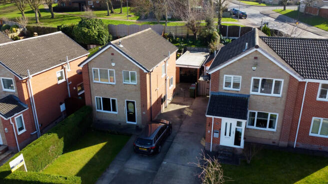 3 bed property, in Metcalfe Avenue, £260,000
