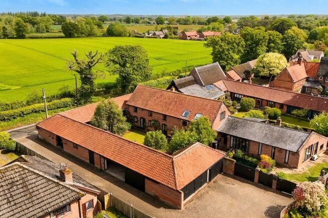 4 bed property, in School Road, £675,000