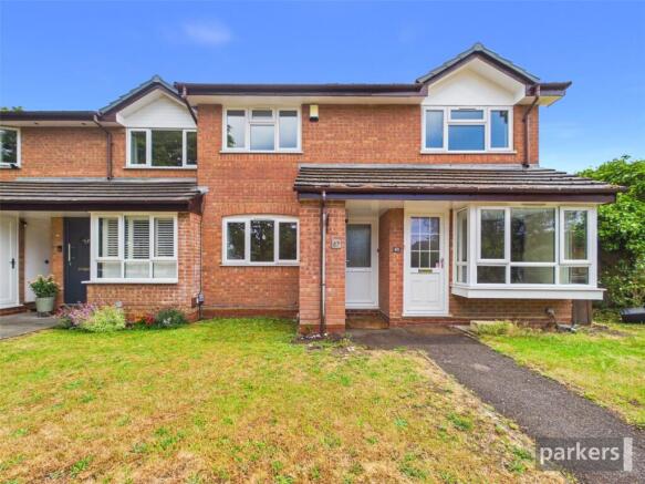 2 bed property, in Shackleton Way, £240,000