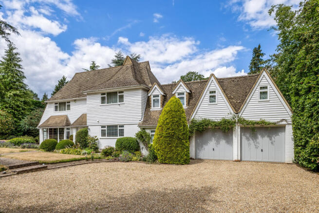 6 bed property, in Furze Field, £2,500,000