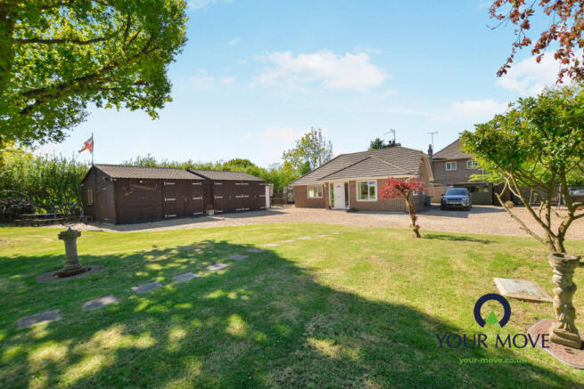 2 bed property, in Tenterden Road, £650,000