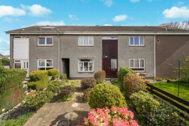 2 bed property, in 11 Forth View, £160,000