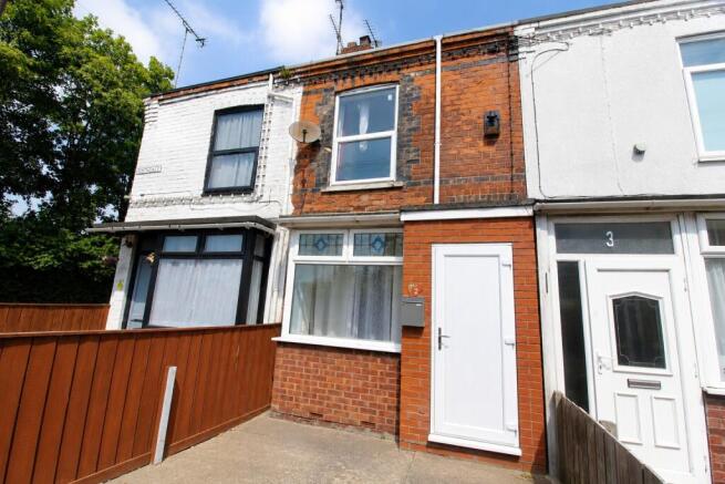 2 bed property, in Ferndale, £59,995