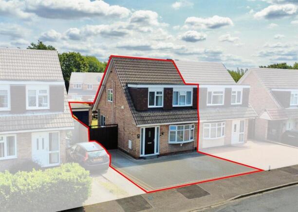 3 bed property, in Dovebridge Close, £325,000