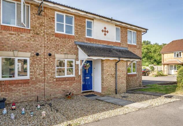 2 bed property, in Cheltenham Drive, £269,500