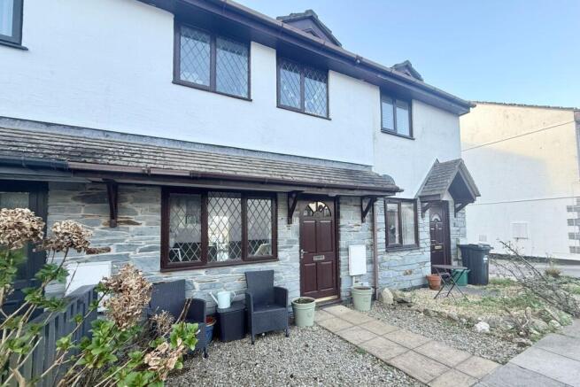 3 bed property, in Raleigh Close, £345,000