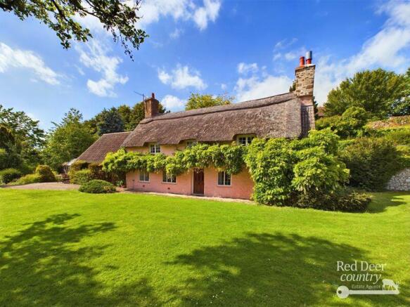 4 bed property, in Woolston, £950,000