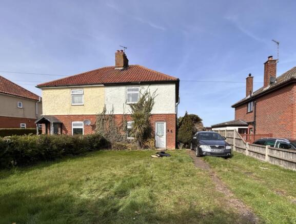 3 bed property, in Reedham, £185,000