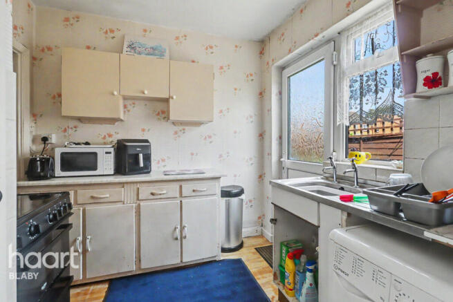 3 bed property, in Arbor Road, £250,000