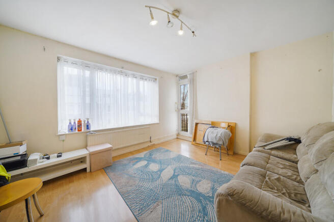 3 bed property, in St. Lukes Road, £600,000