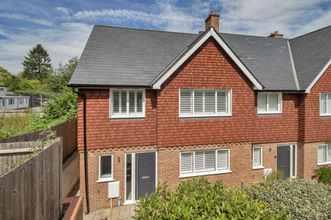 3 bed property, in Hidden Mews, £500,000