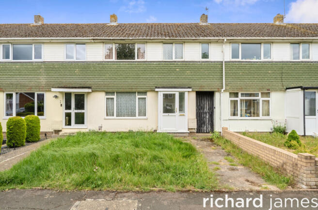3 bed property, in Stour Walk, £200,000