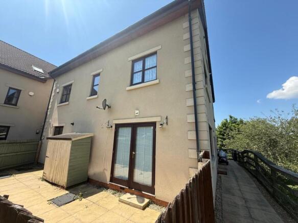 3 bed property, in Trescothick Close, £300,000