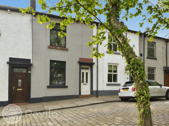 2 bed property, in Windham Street, £165,000