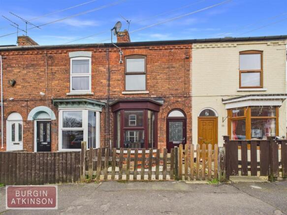2 bed property, in Wharton Street, £100,000