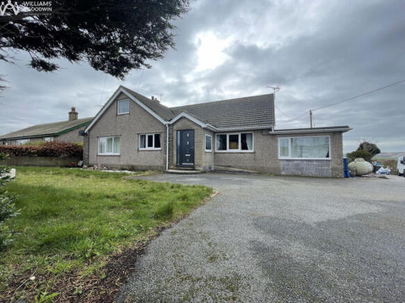 3 bed property, in Gadfa, £305,000