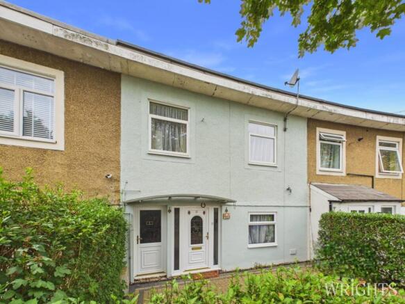 3 bed property, in Shallcross Crescent, £375,000