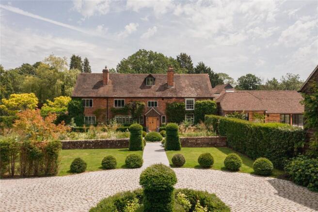 11 bed property, in Elmbridge Road, £7,500,000