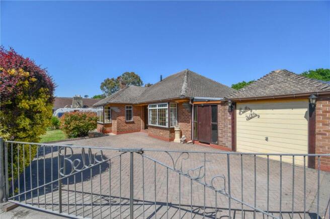 3 bed property, in The Moorings, £425,000