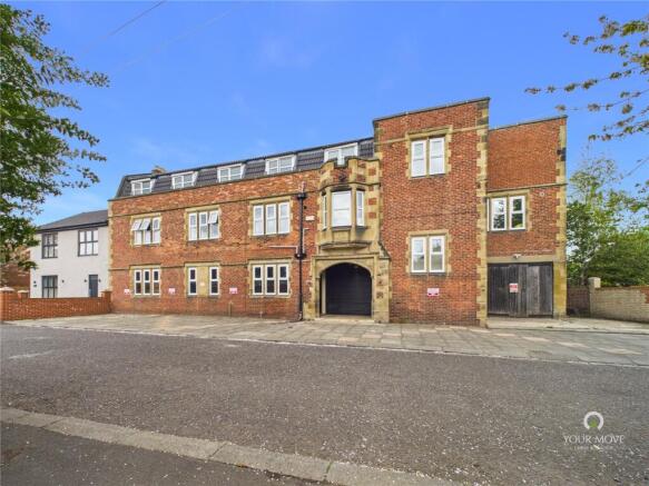 4 bed property, in Townfield Gardens, £675,000