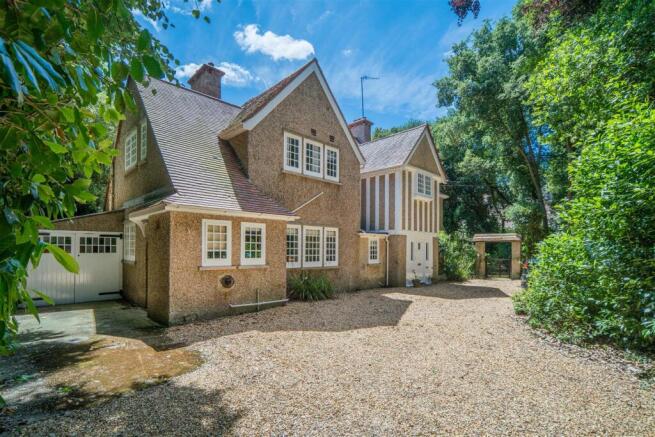 5 bed property, in Swains Road, £995,000